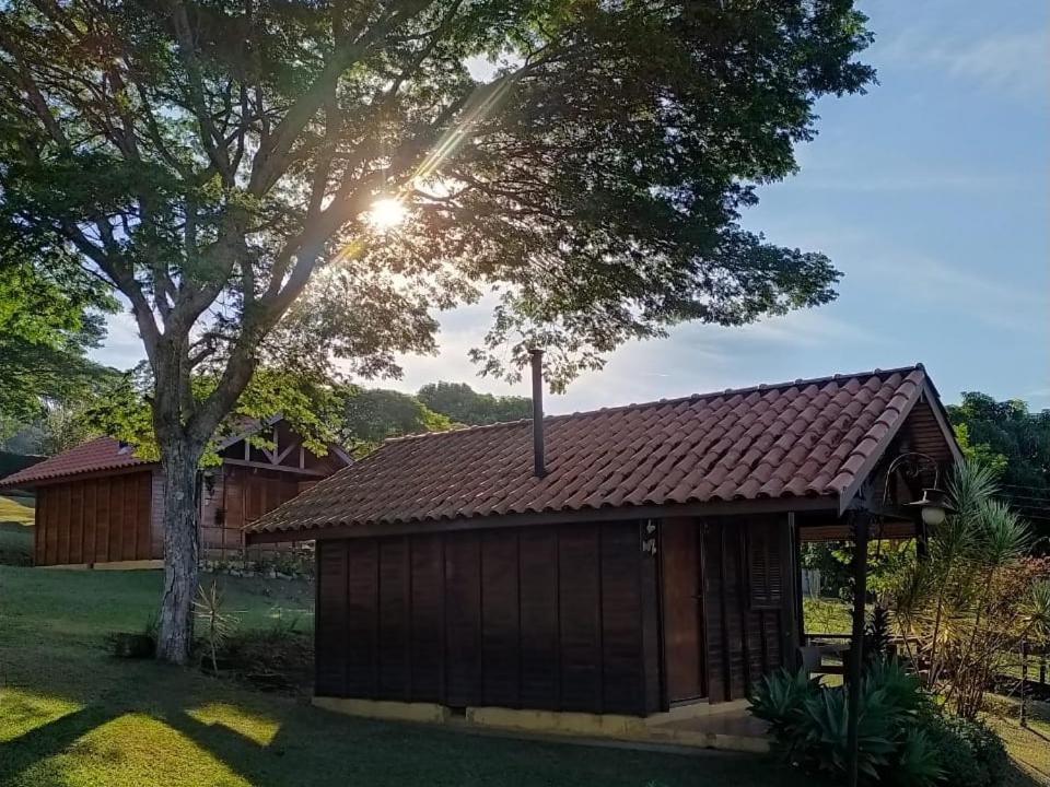 Chale Represa Recanto Varanda Do Sol Joanópolis Kültér fotó